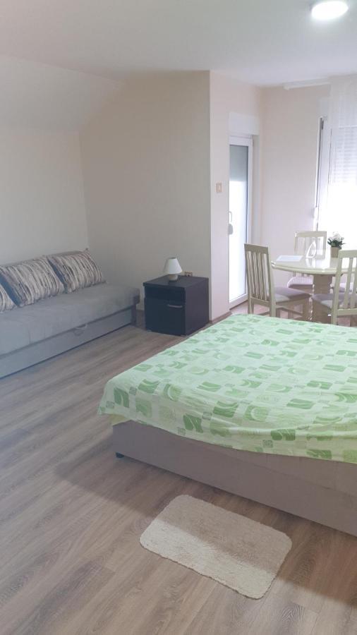 Apartments Kamenjar Novi Sad Camera foto